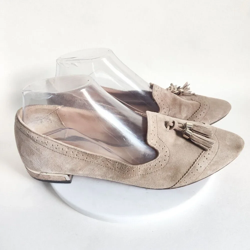 Vince Camuto Rizell Beige Suede Leather Pointed Toe Slip On Loafers Flats Size 8